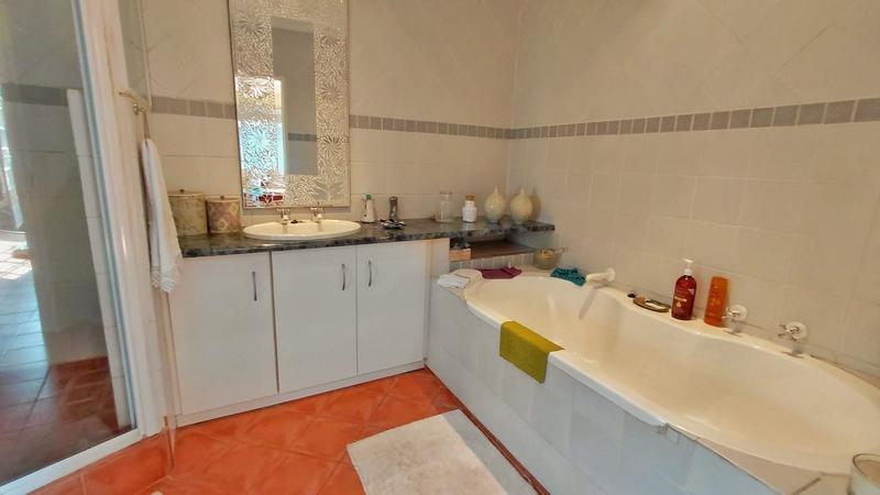 4 Bedroom Property for Sale in Park West Free State